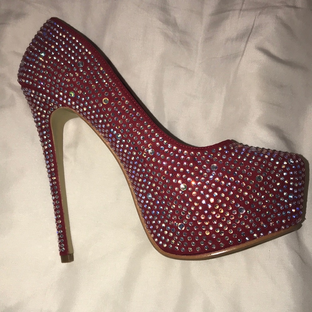 Lasonia High Heels